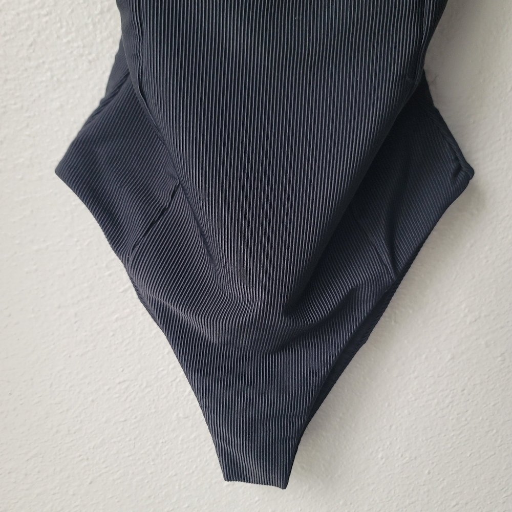Beach Riot Sydney Ribbed One-Piece Cheeky Swimsuit Size XSmall Color Black - Picture 3 of 8
